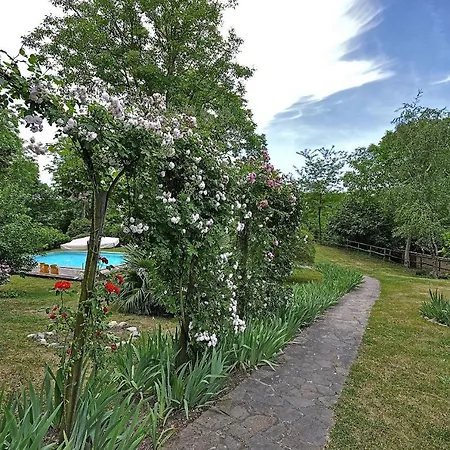 Sleeps 4